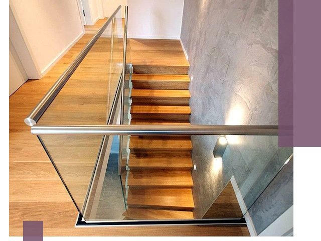 Перила для лестницы в доме — изготовление и монтаж в Партизанске