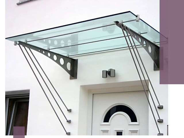 Козырьки над входом под ключ в Партизанске — изготовление и монтаж