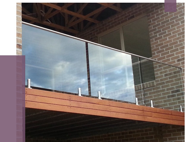 Стеклянные парапеты на крыше и террасе в Партизанске от 12075 руб. | ПРОЛЁТ-Прт